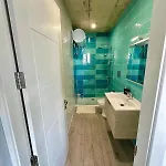 Апартаменты Paceville - Penthouse - Hot Tub & Sea View Roof *