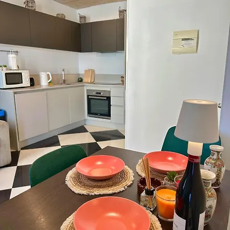 Paceville - Penthouse - Hot Tub & Sea View Roof Appartement *